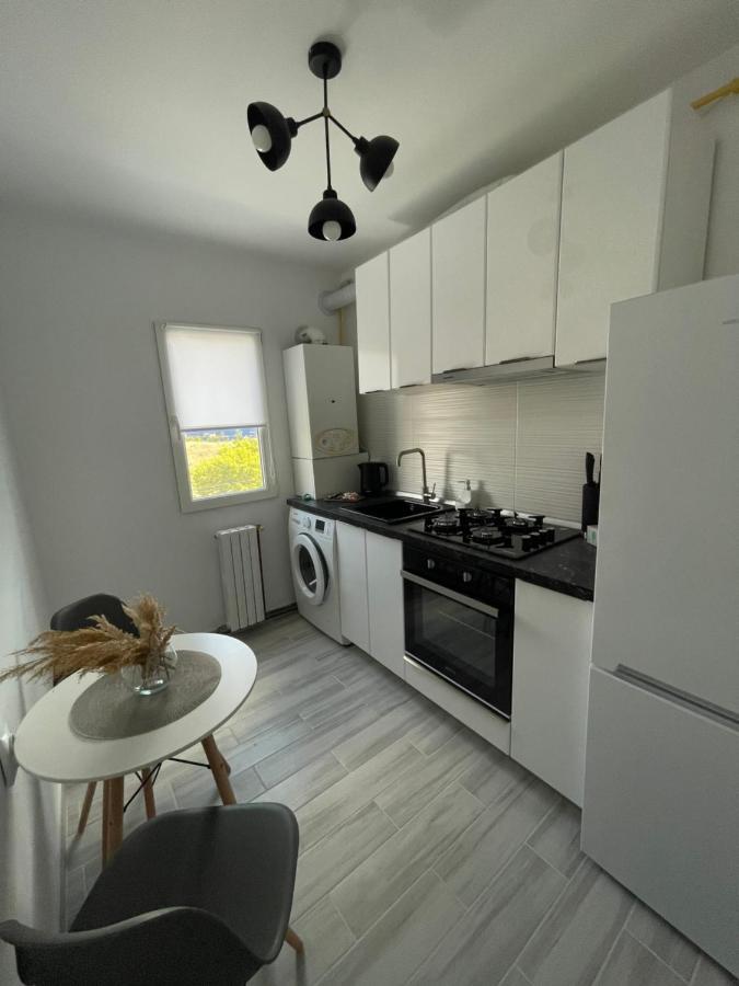 Apartament De Lux Semicentral Iasi Eksteriør billede