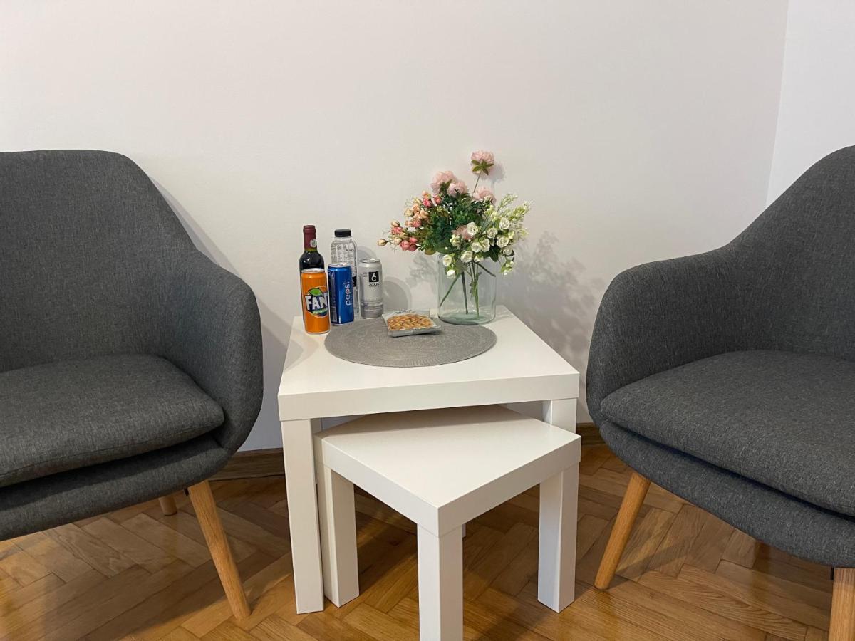 Apartament De Lux Semicentral Iasi Eksteriør billede
